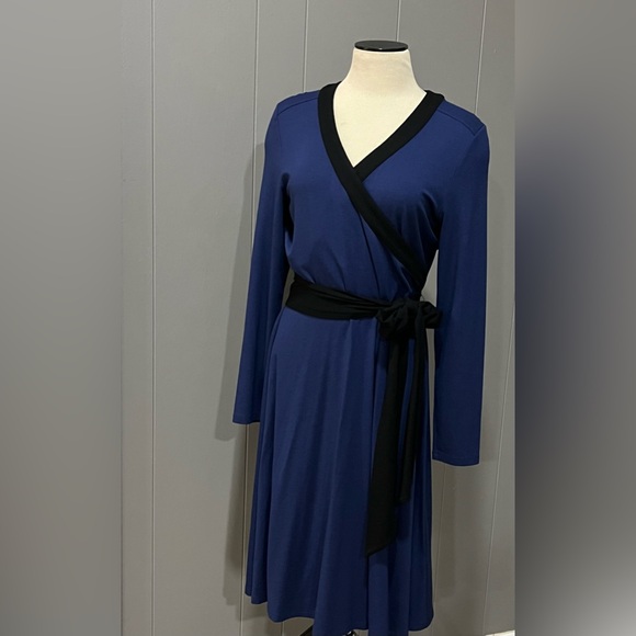 Talbots Dresses & Skirts - 0857. Talbots long sleeve vneck knit dress